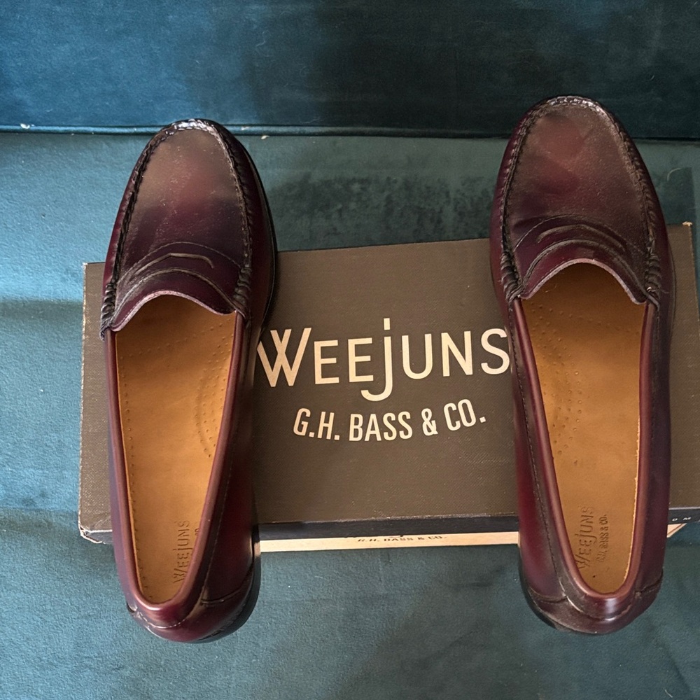 G.H. Bass & Co. Weejuns Women’s  Dark Red Loafers